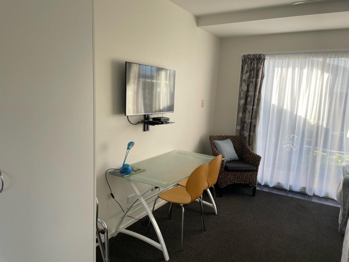 Carters By The Sea Beachside Studio Apartments Carters Beach Екстер'єр фото