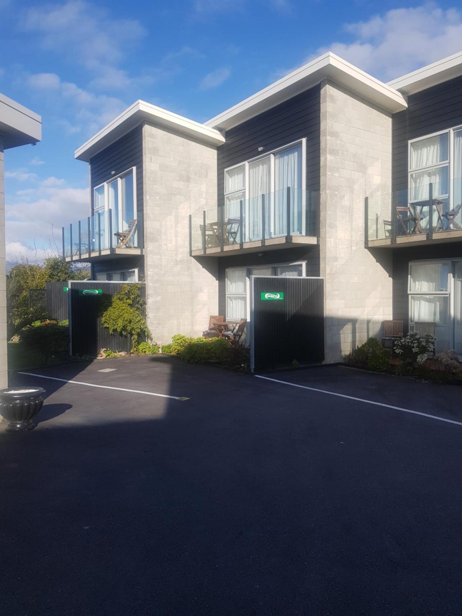 Carters By The Sea Beachside Studio Apartments Carters Beach Екстер'єр фото